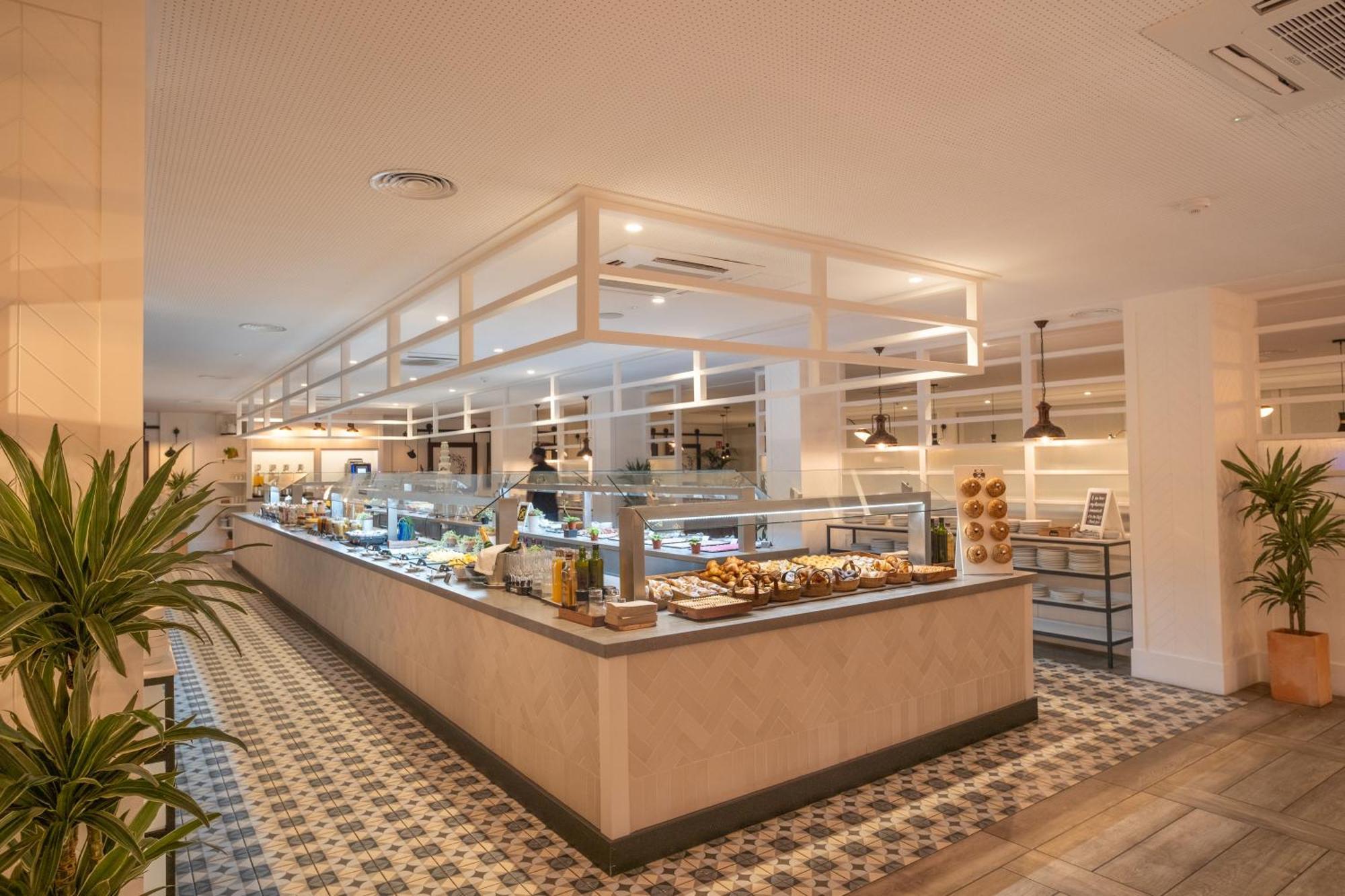 Hotel Gran Flamingo-adults Only Older 18 Years Old Lloret de Mar